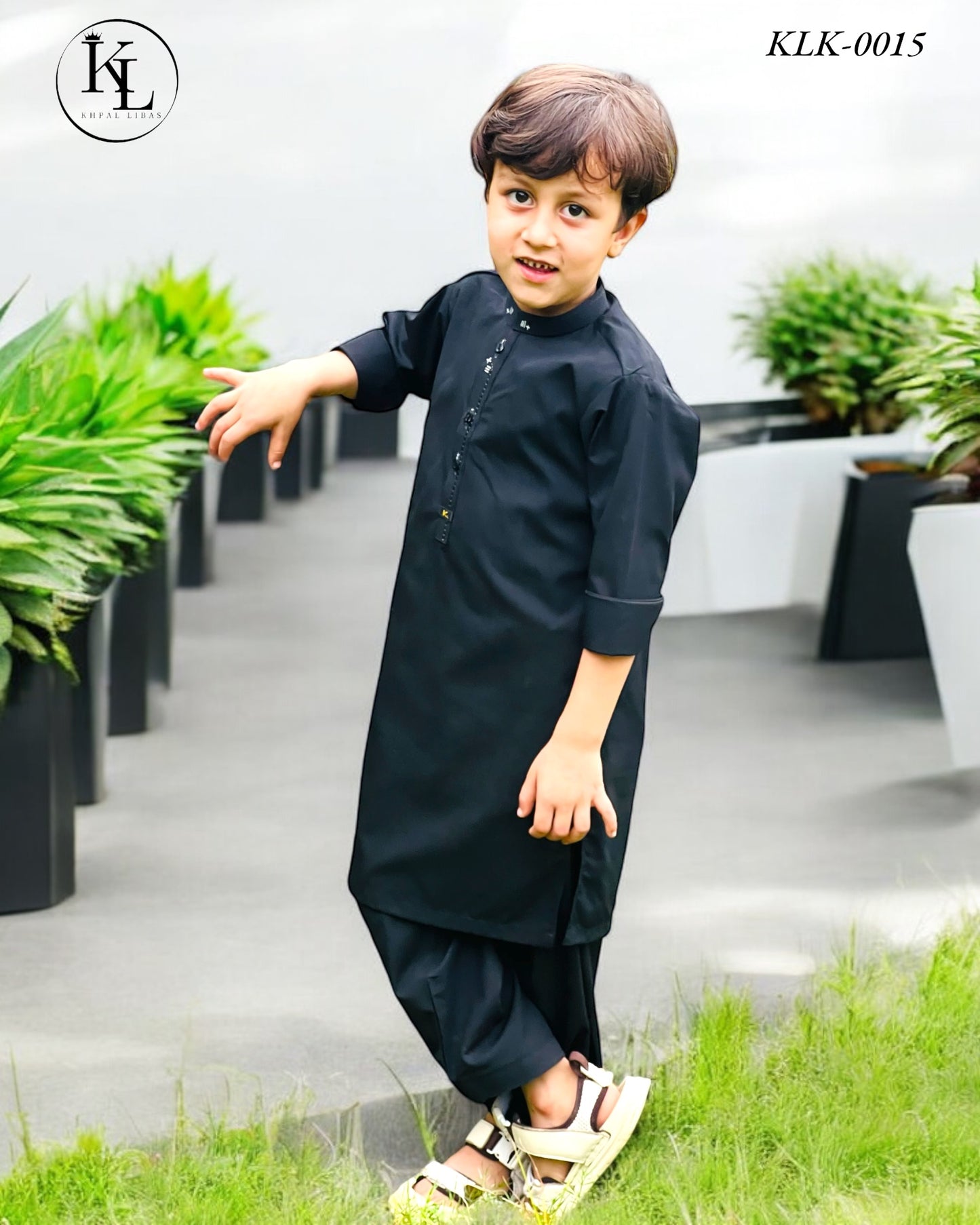 Black Kameez Shalwar(KLK: 00015)